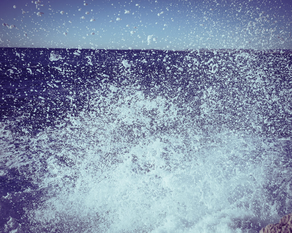 Eclaboussures de vague